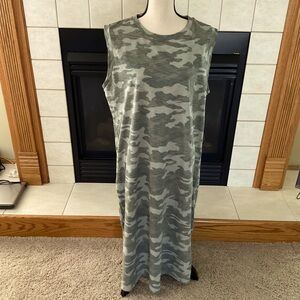 NWT Universal Thread Camo Sleeveless Shift Maxi Dress, Women’s Sz 1X